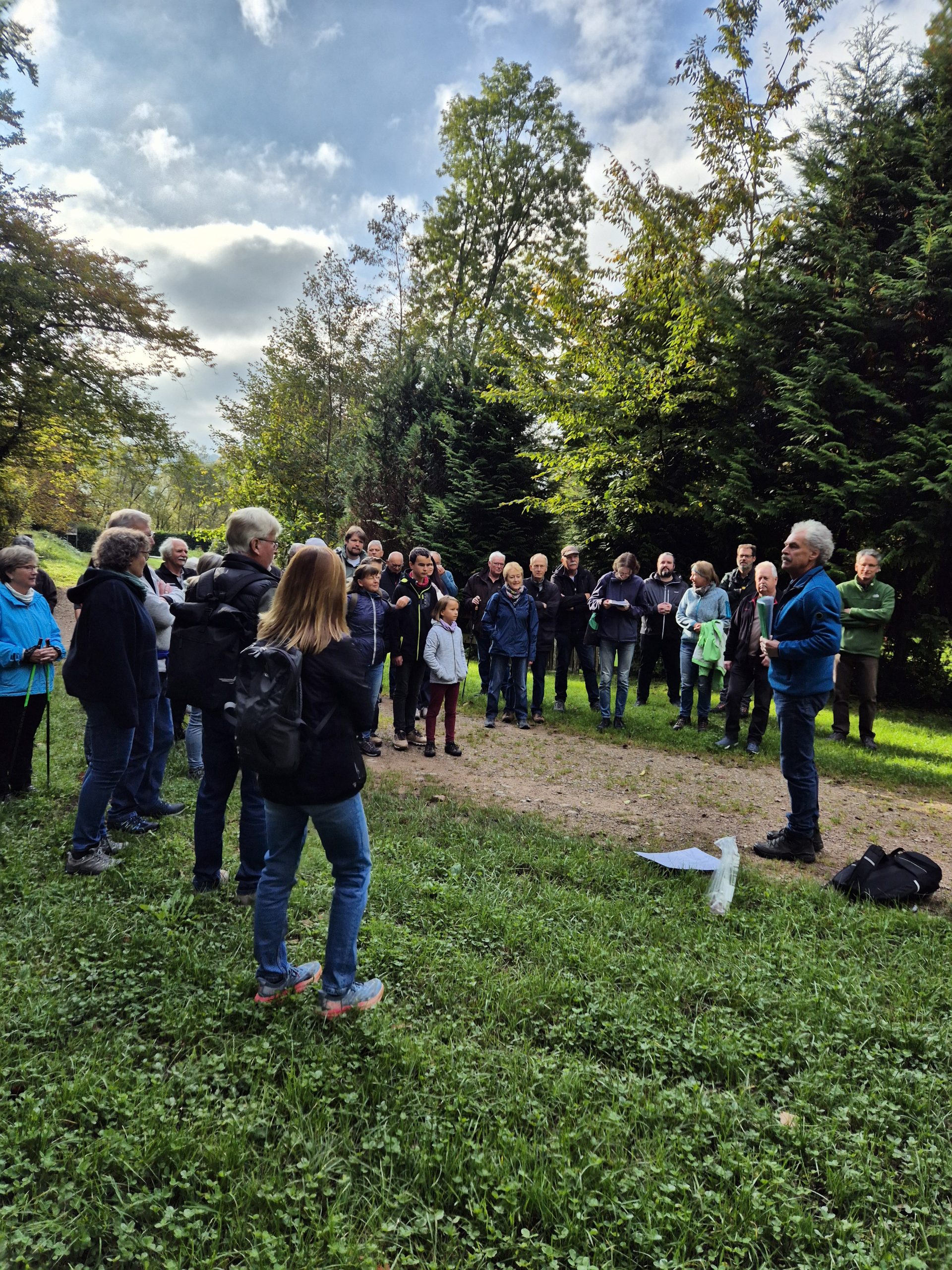 Gemeinde-Bannwanderung auf demScheinberg mit Beteiligung des GuK am 11.10.2025